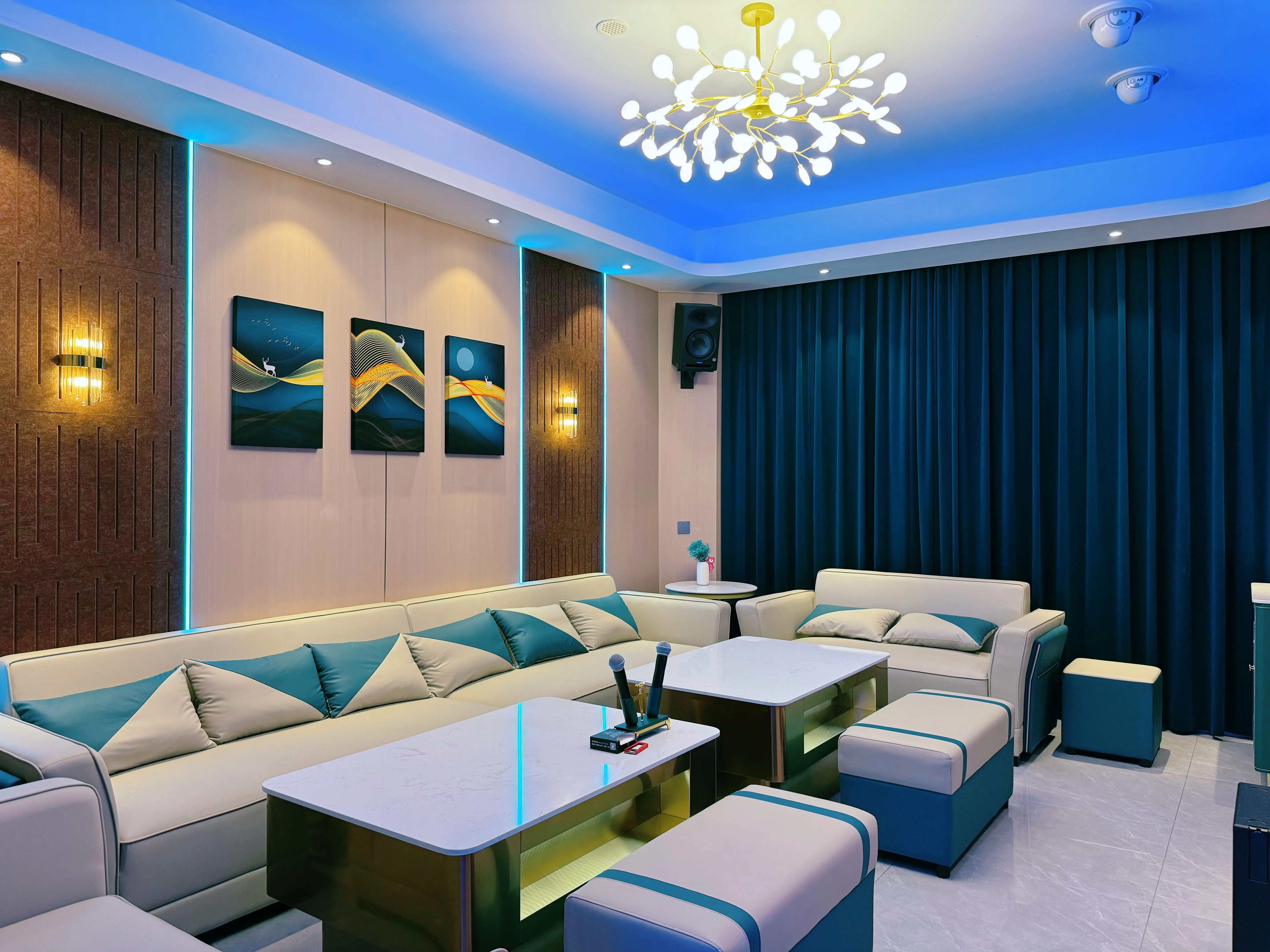 鹤岗商务ktv有没有推荐好去处-兴山区ktv预定