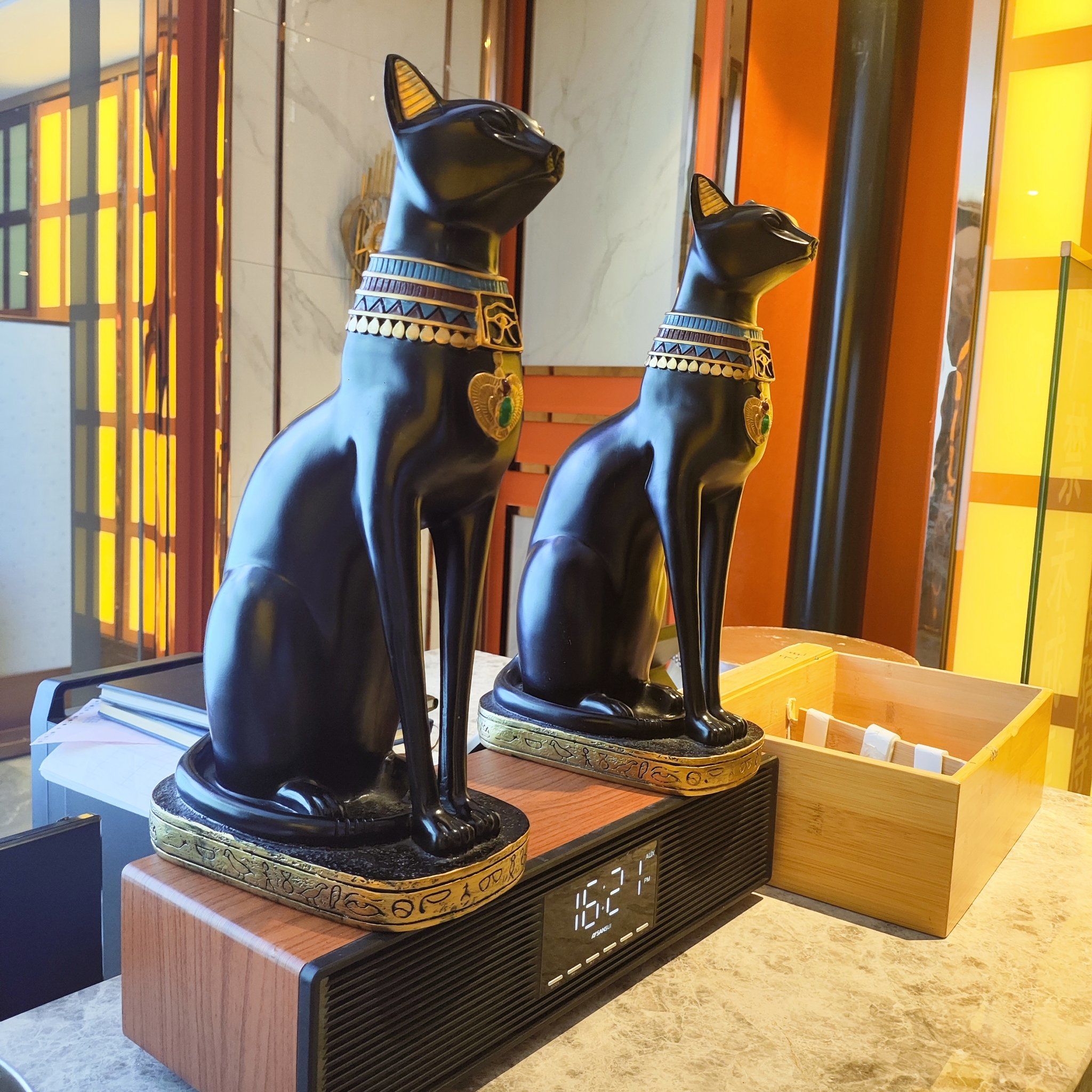 鹤岗商务ktv推荐商务ktv哪里好玩选择-兴山区ktv预定